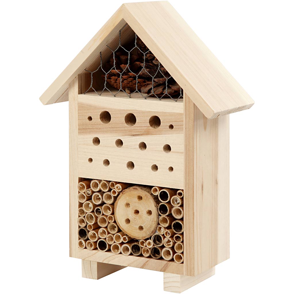 Pine insect hotel 261x92x184mm