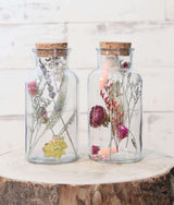 Glass medicine bottle with 2 different dried flowers Ø8cm (12 pcs.) [IFS-29395]