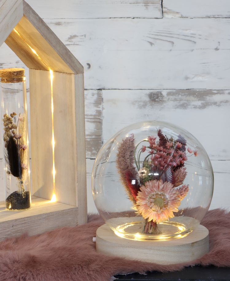 Glass LED sphere round Ø13cm with wooden base (1 pcs.) [IFS-29488]