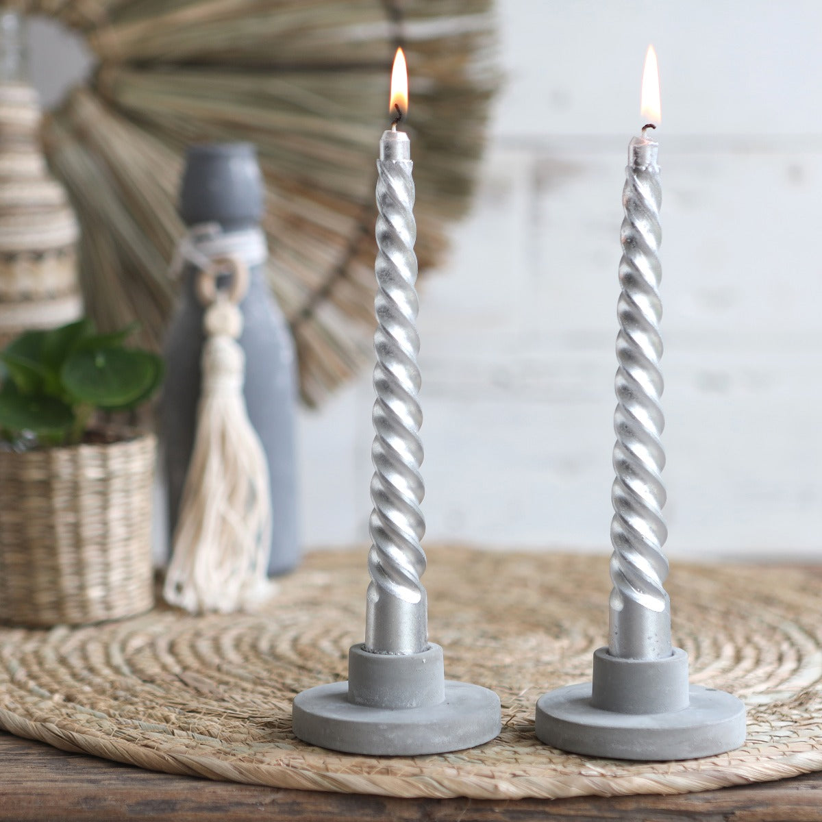 Candles twisted silver 19cm high - 4 pcs