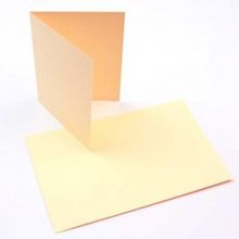 Folded Card Yellow 124x178mm - 50 pcs